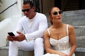 Jennifer lopez and alex rodriguez announced their engagement﻿ on march 9, 2019. Jennifer Lopez Is Engaged And The Ring Really Says It All Cosmopolitan Middle East