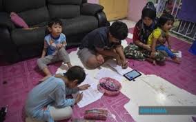 Update information for noraini ahmad ». Bernama Mohe Initiative Distributes 200 000 Data Plans 4 000 Devices To B40 Students Noraini
