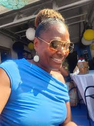 IT'S WEDNESDAY!! CHICAGO YOU READY? #IntimateHouseSessions Masada