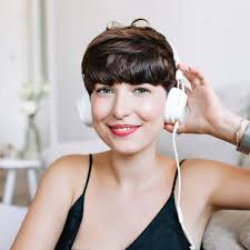 There are thousands of funded & fully funded scholarships 2021 for bachelors, masters, ph.d. Frisuren Neue Frisuren Frisuren Trends Promi Frisuren Brigitte De