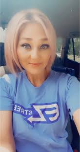 My look today. I thought it turned out okay!