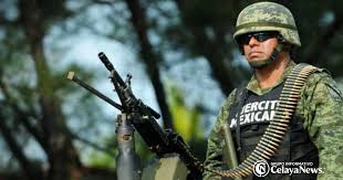 Deberá de secar el uniforme bajo la sombra, sin exprimirlo y posteriormente plancharlo, concluyen las indicaciones. En 600 Pesos Se Venden Uniformes De La Sedena En Facebook