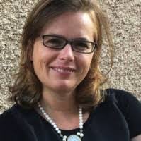 Kathy Roose's Instagram, Twitter & Facebook