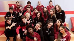 La ballerina ha rimediato un infortunio durante la seconda puntata ed è a rischio la sua permanenza nella casetta della squadra bianca. Amici 2018 Verso Il Serale