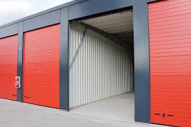 Viele menschen haben eine garage, die zu ihrer wohnung gehört, besitzen. Ubersicht Garagenlager24 Hochwertige Garagen In Ludwigsfelde Bei Berlin