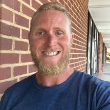 Damn it I can't find bleach anywhere it literally disappeared 😢 is not  even