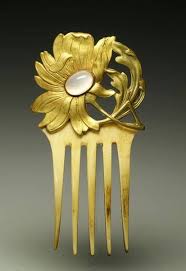 Art Nouveau Opal Ivory Gilt Bronze Hair Comb Peigne Bijoux Cheveux Bijoux Art Nouveau