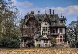 Les Beautes Du Steampunk Eliane Roi Vieilles Maisons Abandonnees Vieux Batiments Abandonnes Maison De Maitre