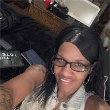 Shunda Allen's Instagram, Twitter & Facebook