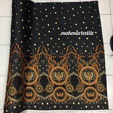 Pemilihan kain untuk dijadikan sarung batik amat kami titik beratkan. Kain Batik Sutra Halus 22 Batik Silky Batik Motif Pola Shopee Indonesia