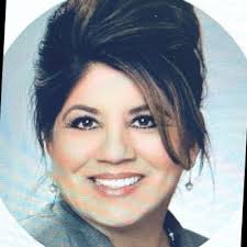 Two years ago I flew to Seattle just to meet Edward Dose and get my  headshots refreshed.