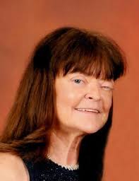 Susan Dunsmore's Instagram, Twitter & Facebook