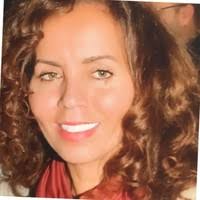 40+ ملفًا شخصيًا يحتوي على “Hakima”