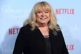 Sally Struthers Explains Why She Decided Against Dating and Has Been Single  Since 1980s