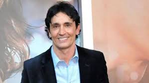 Sebastián estevanez mostró cómo evoluciona su rostro y llamó la atención de sebastián estevanez contó la desafortunada peripecia que sufrió: Sebastian Estevanez Hablo Sobre Los Memes Que Se Burlan De Su Forma De Actuar