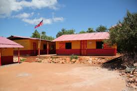 Apr 06, 2020 · flagge österreich. 18 Mai Flaggen Und Universitatsfeiertag In Haiti Neuigkeiten Von Beaumont Studenten Bauen Kindern In Haiti Eine Zukunft Engineers Without Borders Ewb Betterplace Org