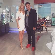 Maybe you would like to learn more about one of these? Faih Skorda Ola Ta Looks Ths Apo Thn Prwth Ebdomada Toy Prwinoy Queen Gr