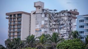 El edificio de apartamentos derrumbado en miami, este jueves. Excdjxatznwvcm