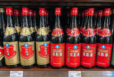 Shaoxing Wine: Info & Substitutions - The Woks of Life