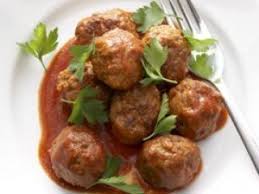 Boulettes De Boeuf Aux Olives Recette Ptitchef Recette Boulettes De Boeuf Recette Boulette Boulette