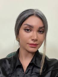 Fear in the Hero-less Age: Postmodern Games with the Horror Genre in  Weapons