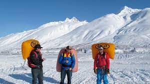 Avalanche backpacks are backpacks with an airbag that you can inflate once an avalanche hits. Best Avalanche Airbags Gearlab