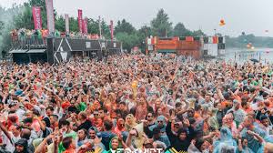 Niederlande rund tausend besucher infizieren sich auf festival in utrecht. Xdnd7btyfv Vem