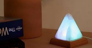 This will help prevent potential electrical risks involved with salt and liquid. Vets Warn How Cats And Dogs Are In Life Threatening Danger From Himalayan Salt Lamps Gloucestershire Live