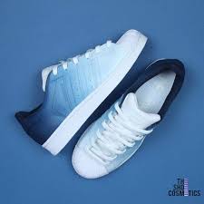 Explore The Adidas Superstar Navy Blue Custom Sneakers If You Are Looking For Navy Adidas Shoes These Custom Navy Blue Adidas Shoe Tenis Sapato Tenis Sapatos