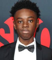 How old is alex hibbert from american idol? Alex Hibbert Birthday Real Name Age Weight Height Family Contact Details Girlfriend S Bio More Notednames