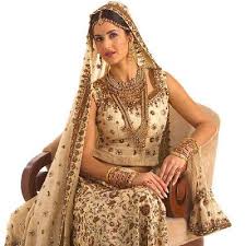 Kaif Wedding Dress Katrina Kaif Wedding Dress Ktrina Kaif Golden Bridal Lehenga Indian Bridal Outfits Fashion
