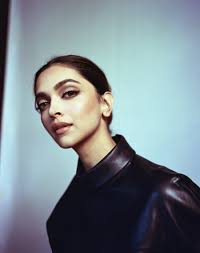 فيلم laura 1974 مترجم hd مشاهدة مباشرة وتحميل للكبار فقط سيما فور يو A Bollywood Star Takes On A Global Stigma The New York Times