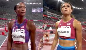 Dalilah muhammad and sydney mclaughlin compete in the women's 400 meters hurdles during day ten of the 2020 u.s. 0o0vo4jee6fvqm