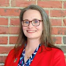 Katherine Mckee's Instagram, Twitter & Facebook