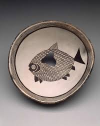 Black And White Bowl Classic Mimbres Black On White Bowl With Fish Dma Collection Online American Indian Pottery Dallas Museum Of Art Native American Pottery