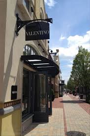 Ingolstadt village ist geöffnet für shopping mit termin (click & meet). Video Ingolstadt Village Chic Outlet Shopping Ingolstadt Outlet Center Boutique