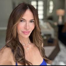 Looking for some good restaurants in south beach for a fun girls night.