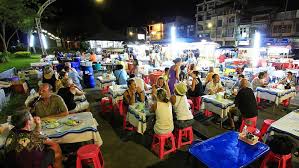 Bring small change and come hungry to sample a variety of snacks such as ban. Best Night Markets In Krabi For Weekdays And Weekends Ithaka