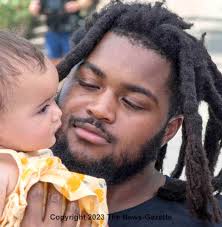 PHOTO GALLERY: Law Firm's Lemonade Stand