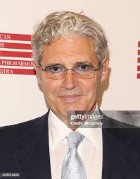 Tommy Finkelstein and Anna Finkelstein attend the American Friends Of...  News Photo