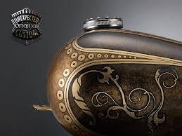 Black And Gold Motorcycle Paint Jobs Tank Harley Davidson Mustang Chopper Motorcycle Painting Motorcycle Paint Jobs Gas Tank Paint