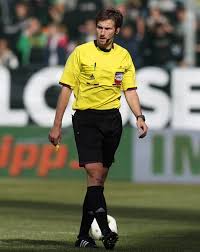 Abseits im fußball erklären ist damit gar nicht mehr so schwer. Neue Abseitsregel Im Fokus Vorarlberger Nachrichten Vn At