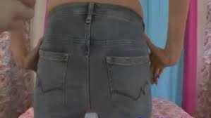 She talks about her first time on cam and desire to do amateur porn, strips and masturbates for you. 18 Yr Old Abigail Petergirls Unwrap N Converse Hd Porn Videos Sex Movies Porn Tube