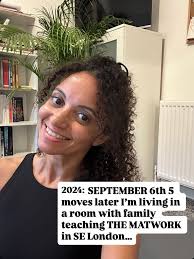 Do you want to be part of a Pilates training community that really loves  movement and learning about the body, and YOUR unique body? Do you want to  learn anatomy in a