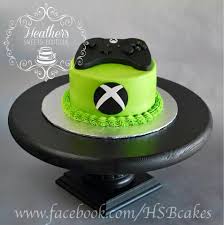 En este artículo os contaba la importancia de que los más pequeños de la casa jueguen a videojuegos. Heather S Sweets Boutique Boy Birthday Cake Xbox Cake Xbox Birthday Party