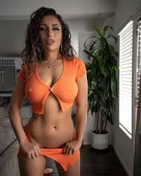 thumbs.pro : certified-baddies:🔥 Certified Baddies 🫡Model: @SarenaBanks.xo