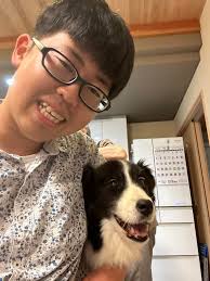 Aloha! My friend and I are moving to Hawaii May 14th. We are in need of  housing. Budget is around 1100 each. Please DM me if anyone knows of  anything available. Thank