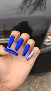 How to mix neon blue / sky blue : Coffin Neon Blue Acrylic Nails Nail And Manicure Trends