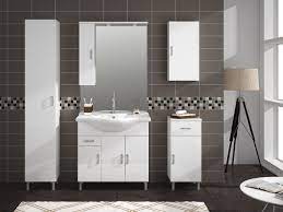 La qualità dei nostri prodotti resta impressa nella memoria dei clienti come la celebre canzone del nostro spot, la solidità dei nostri mobili è lo specchio della nostra intramontabile forza ! 30 Mercatone Uno Arredo Bagno Arredamento Bagno Arredamento Bagno