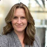 Amanda Keel's Instagram, Twitter & Facebook